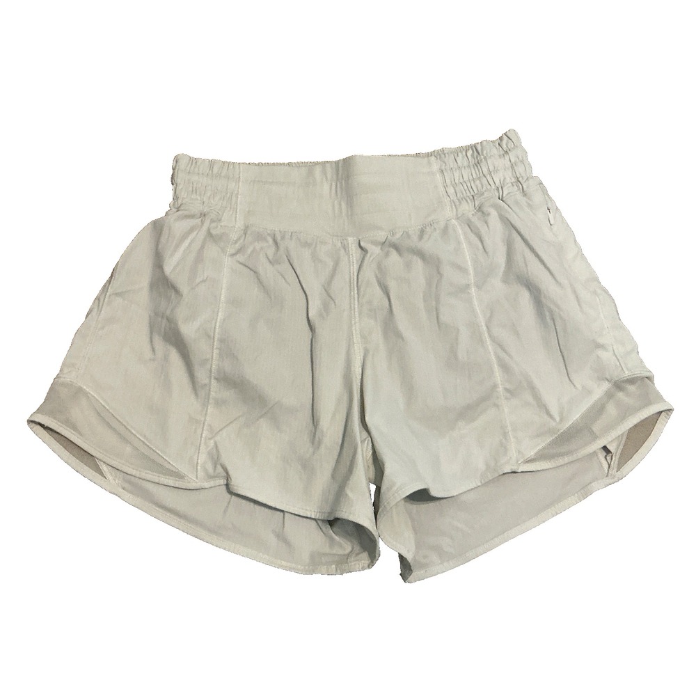 Lululemon Hotty Hot Women White Short Size 4  3.5" Inseam Run Walk Gym Dance
